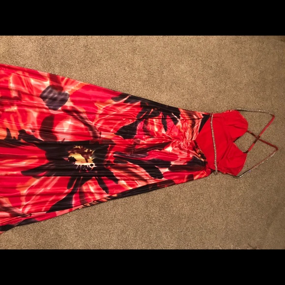 Macy’s prom long floral dress - Picture 3 of 6